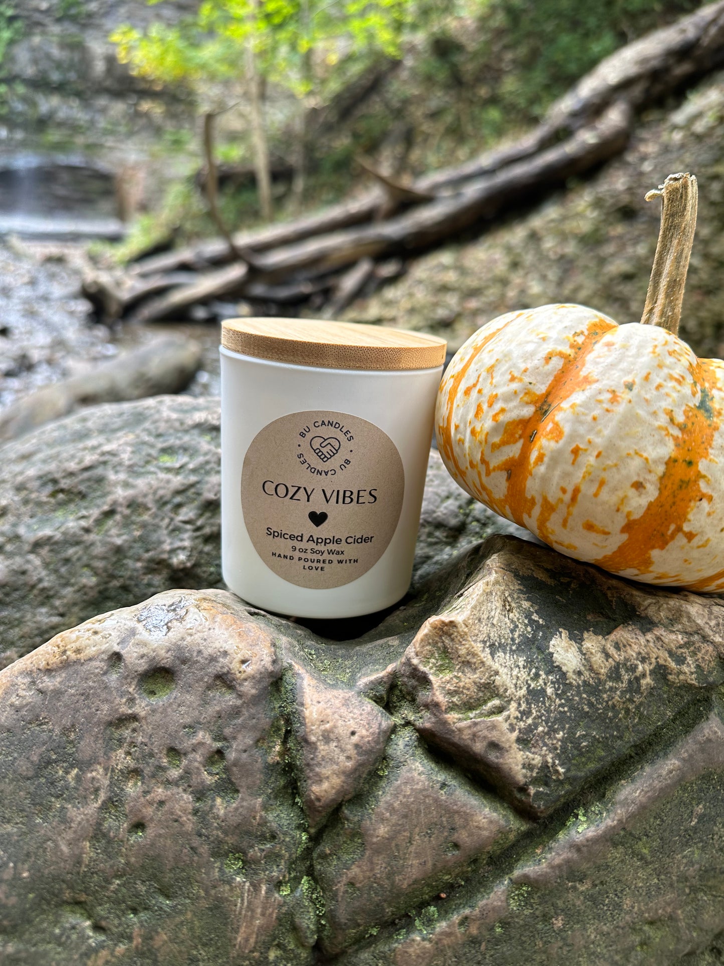 Cozy Vibes - Spiced Apple Cider - White Matte Jar with Bamboo Lid